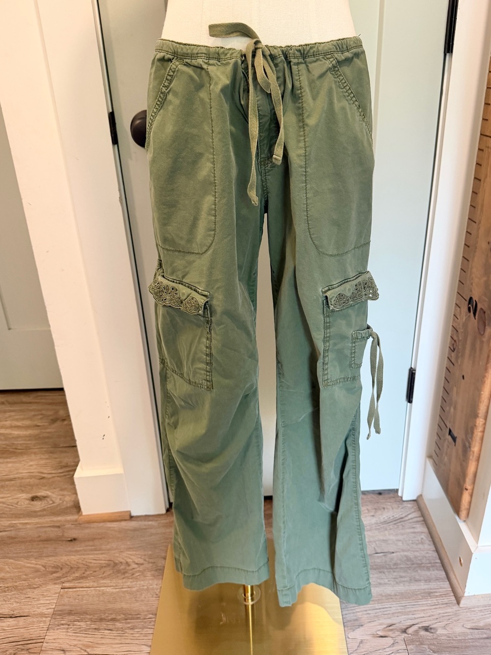 Vintage Old Navy Y2K Cargo Pants Low Rise Drawstring Gorpcore Hannah Montana 10